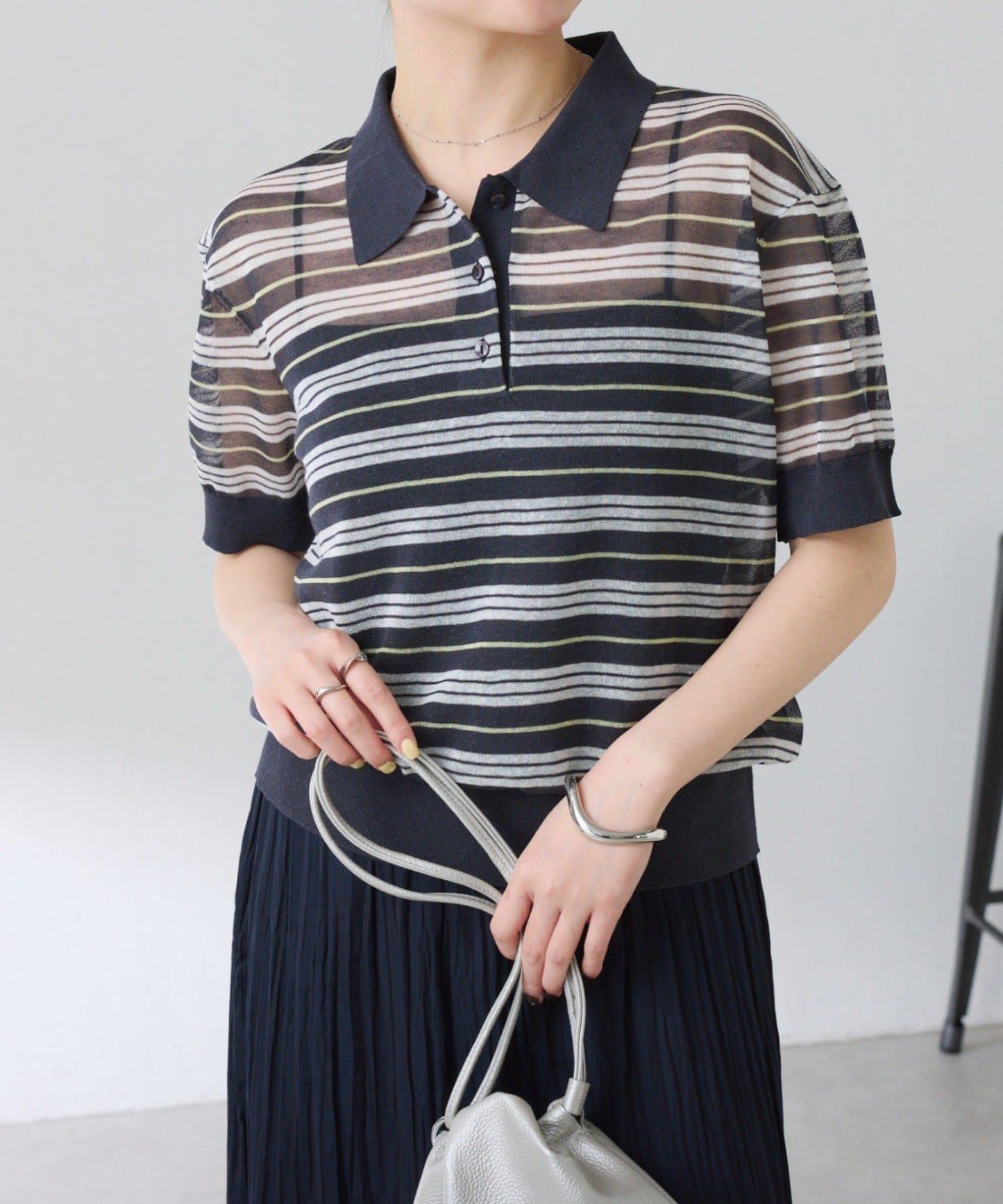 透紗條紋POLO領針織上衣