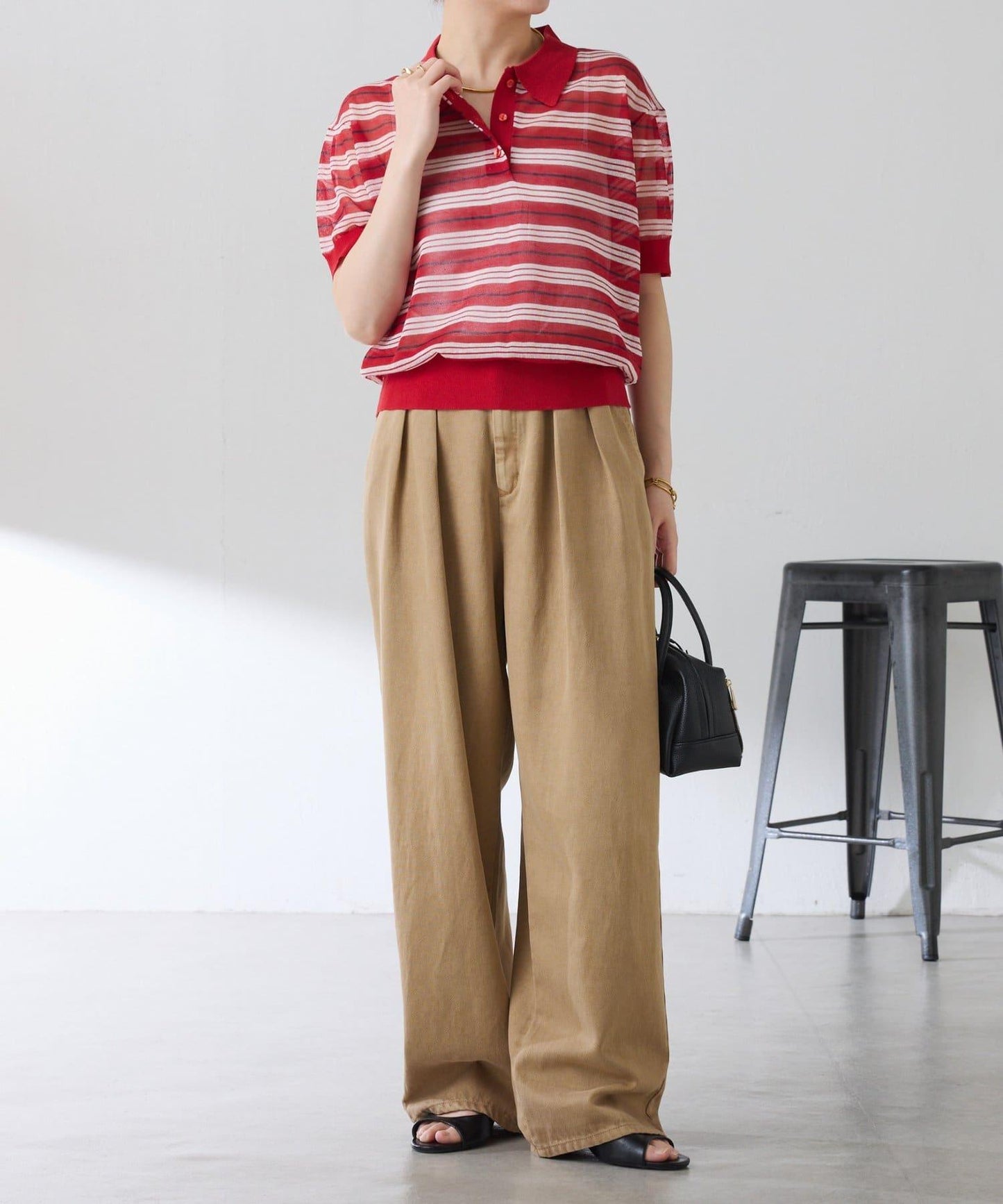 透紗條紋POLO領針織上衣