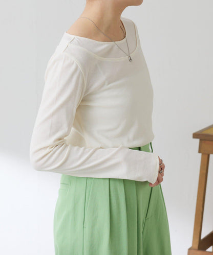 一件即可完成搭配 仿疊穿設計 長袖T恤