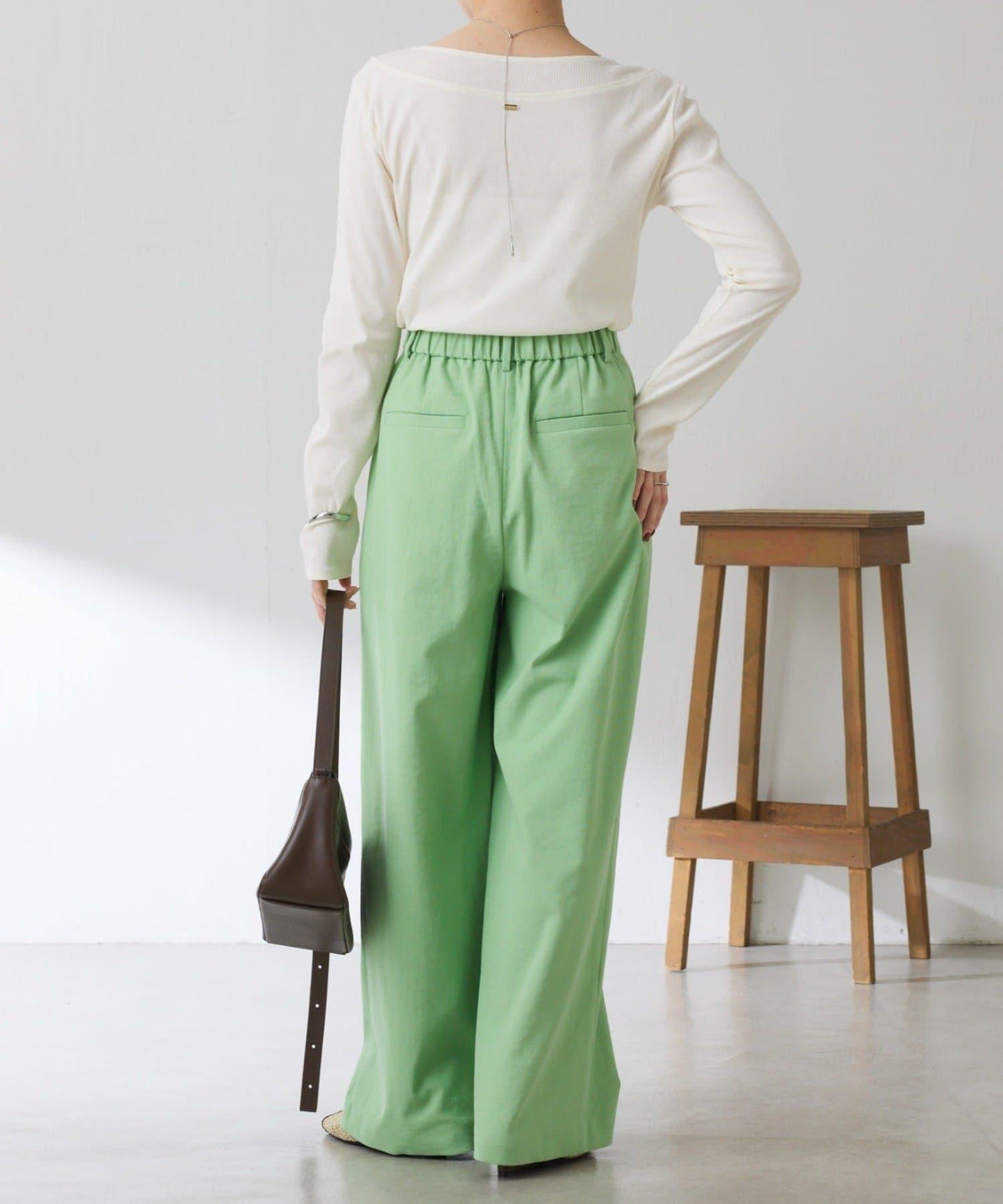 一件即可完成搭配 仿疊穿設計 長袖T恤