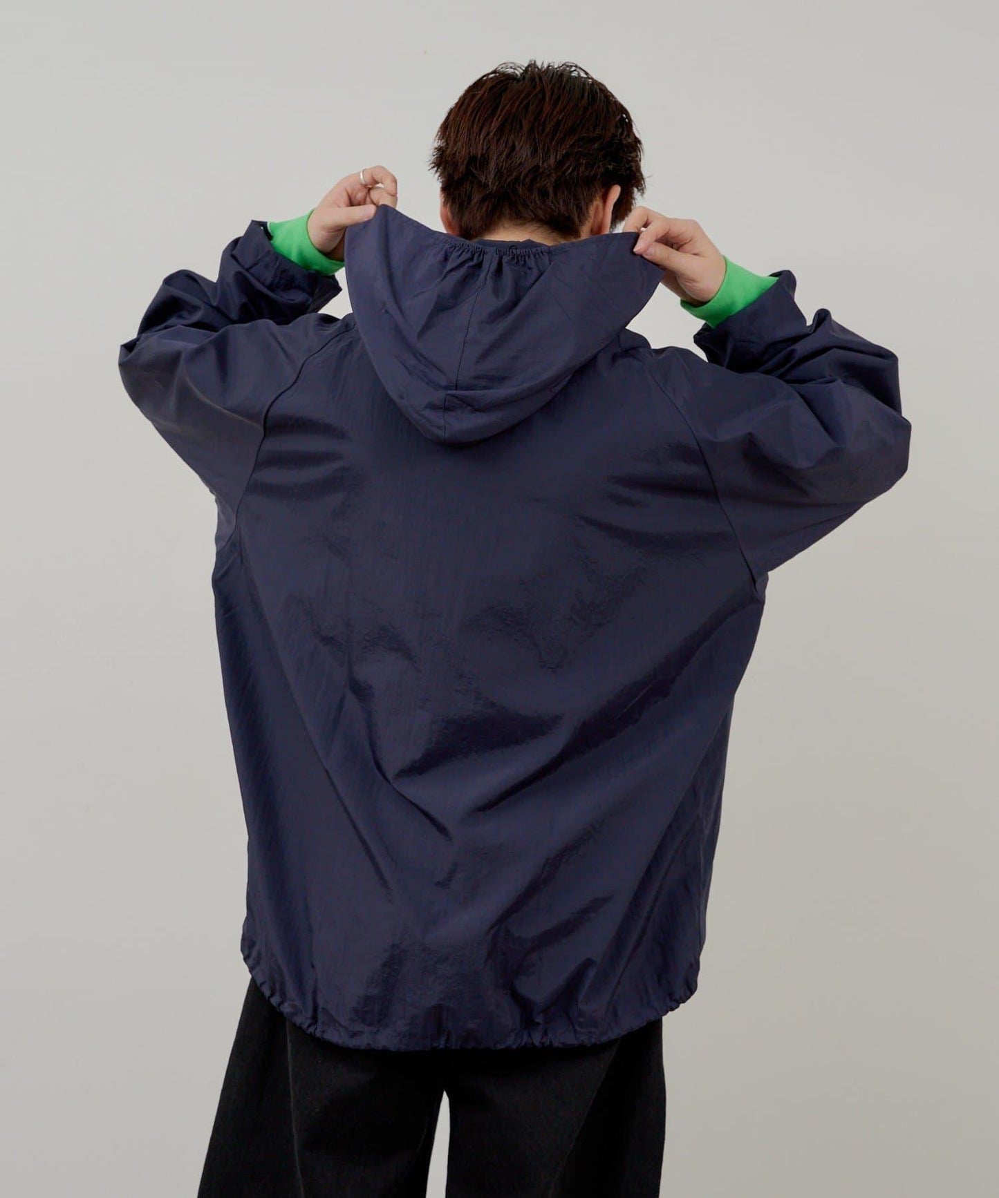 WHIMSIC 尼龍拉鍊連帽外套