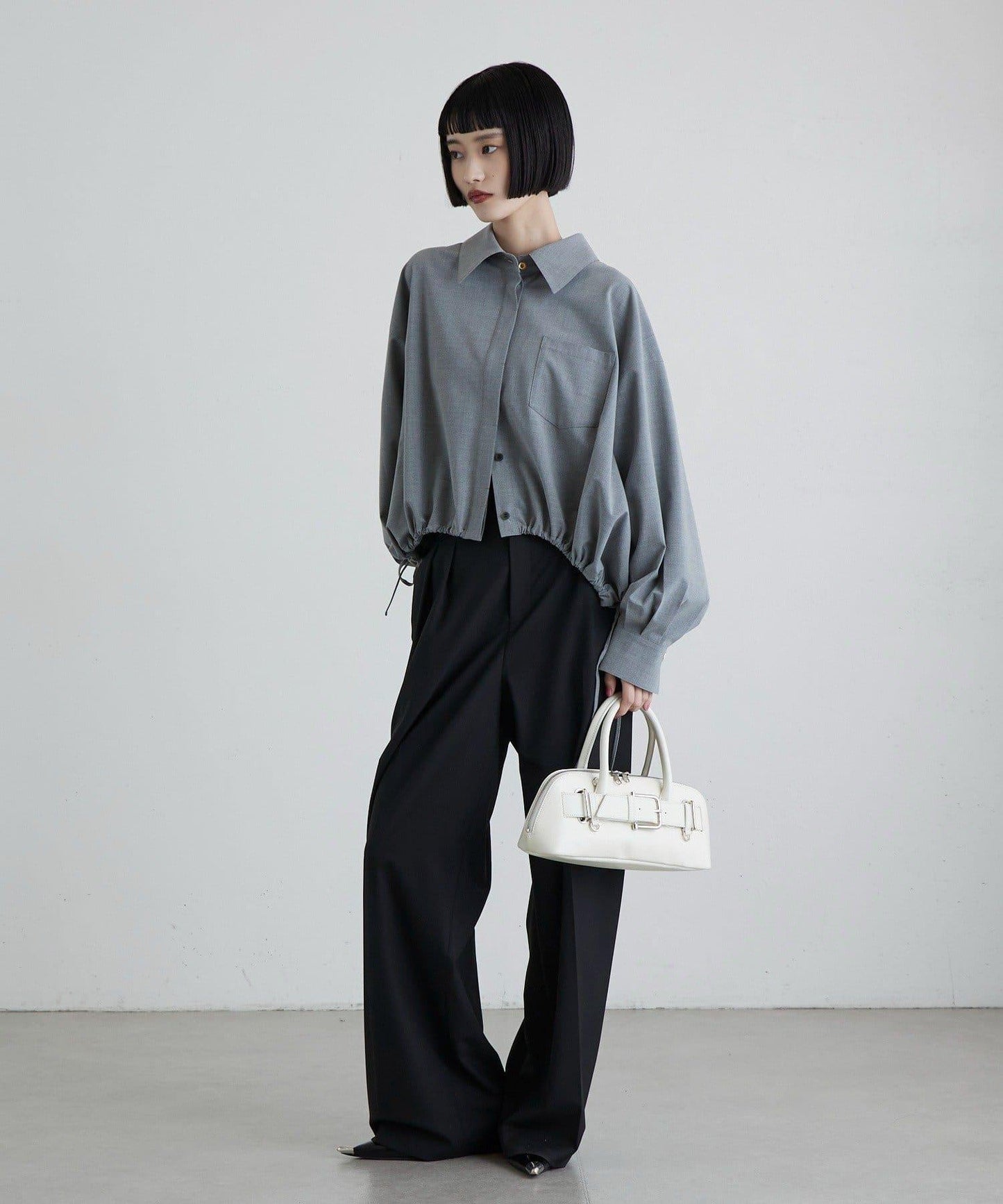 泡泡袖設計襯衫