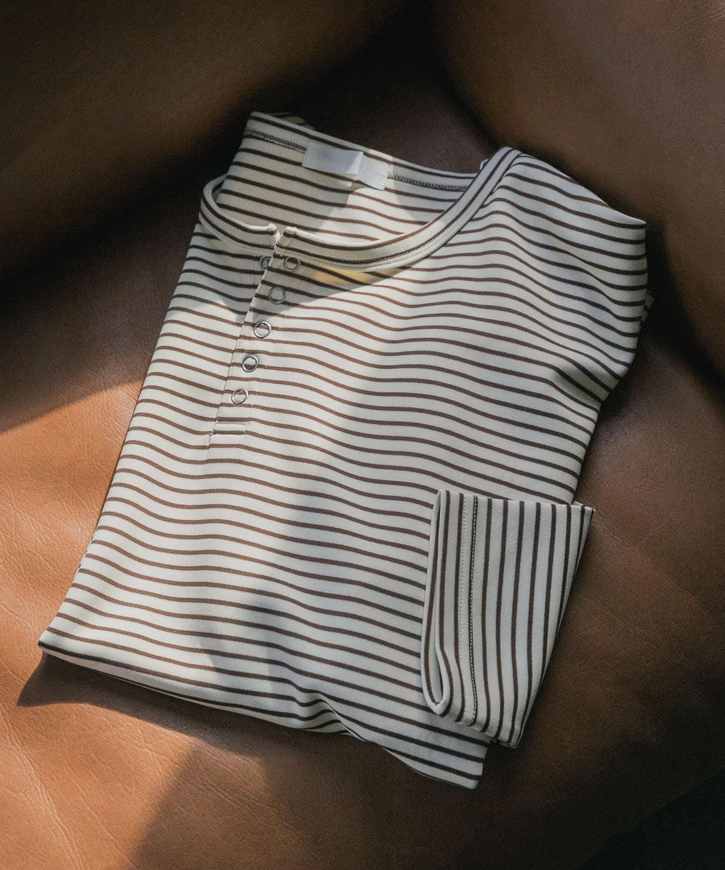 條紋亨利領長袖T恤