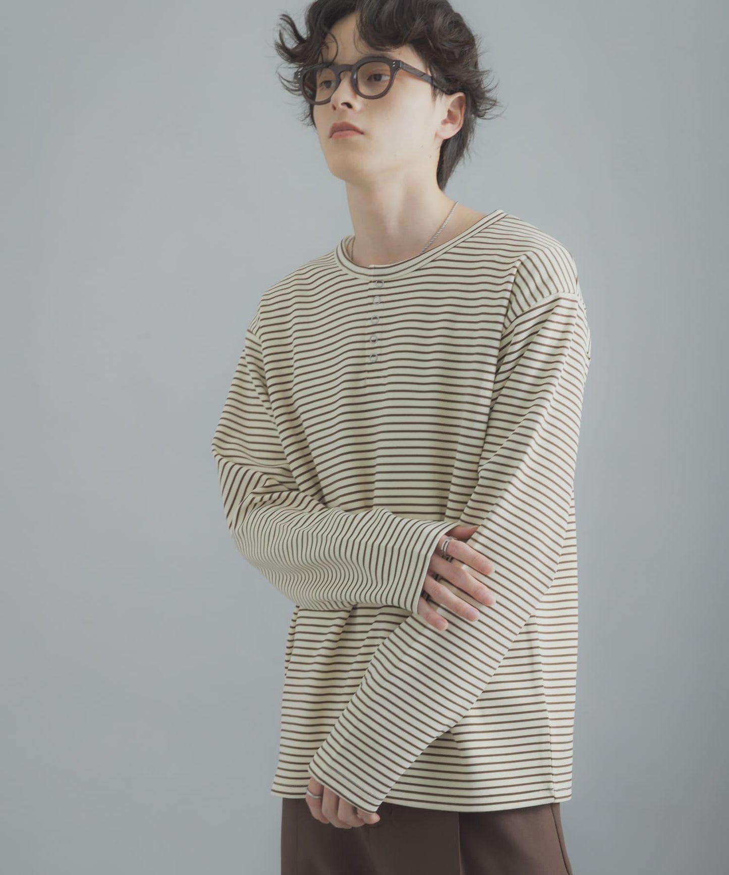 條紋亨利領長袖T恤