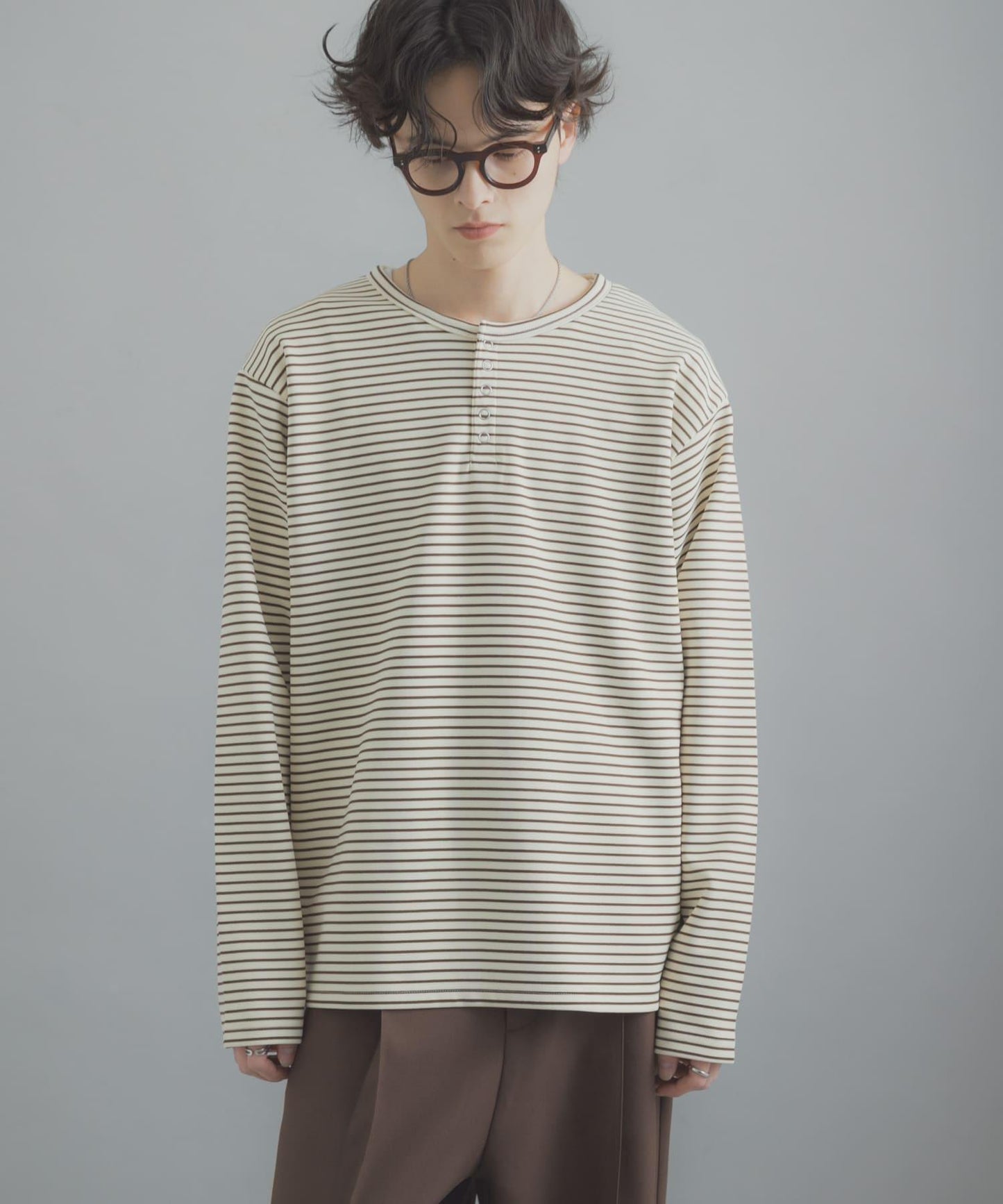 條紋亨利領長袖T恤