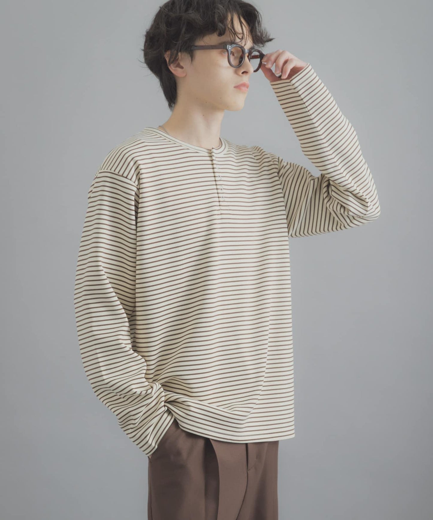 條紋亨利領長袖T恤