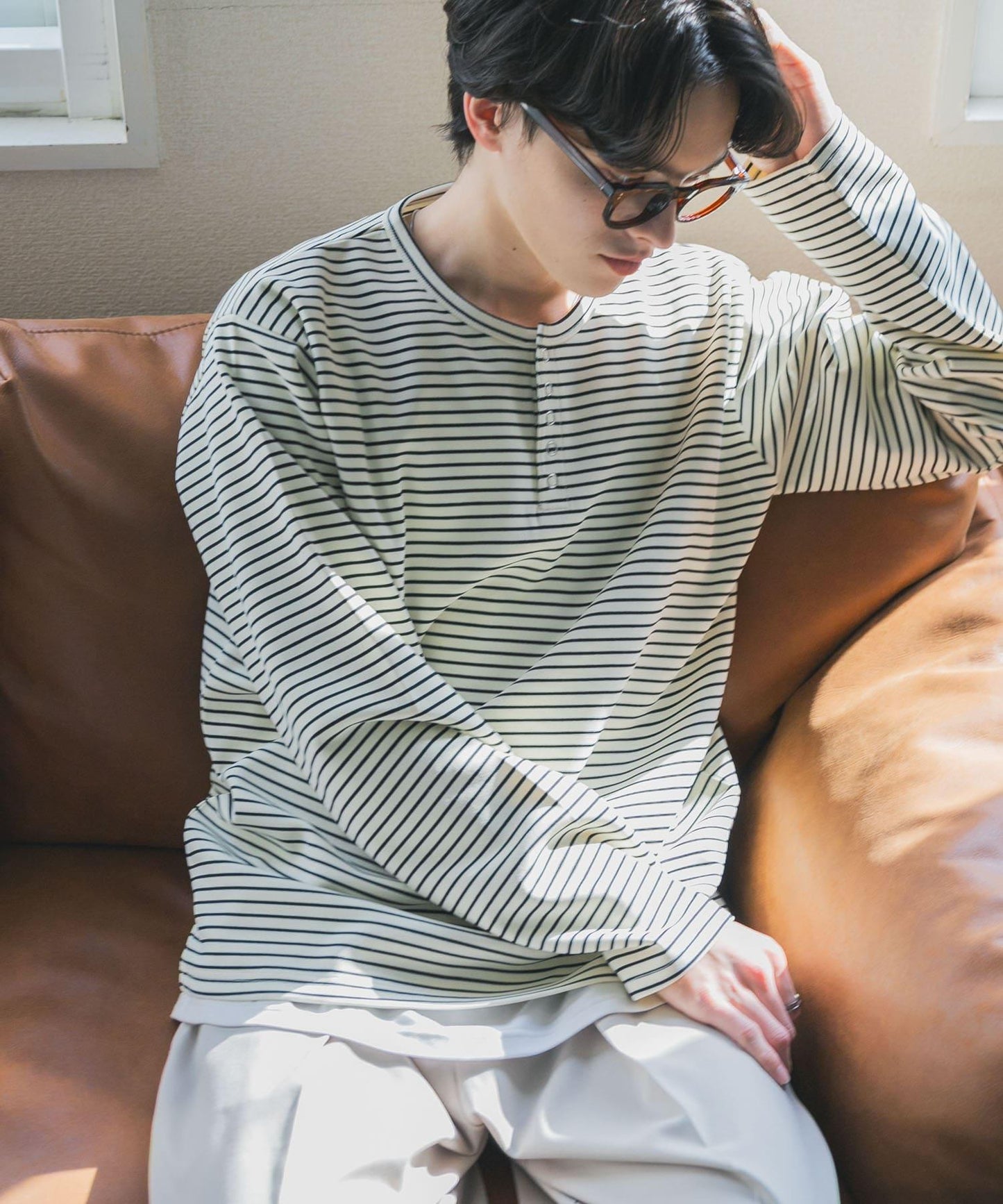 條紋亨利領長袖T恤