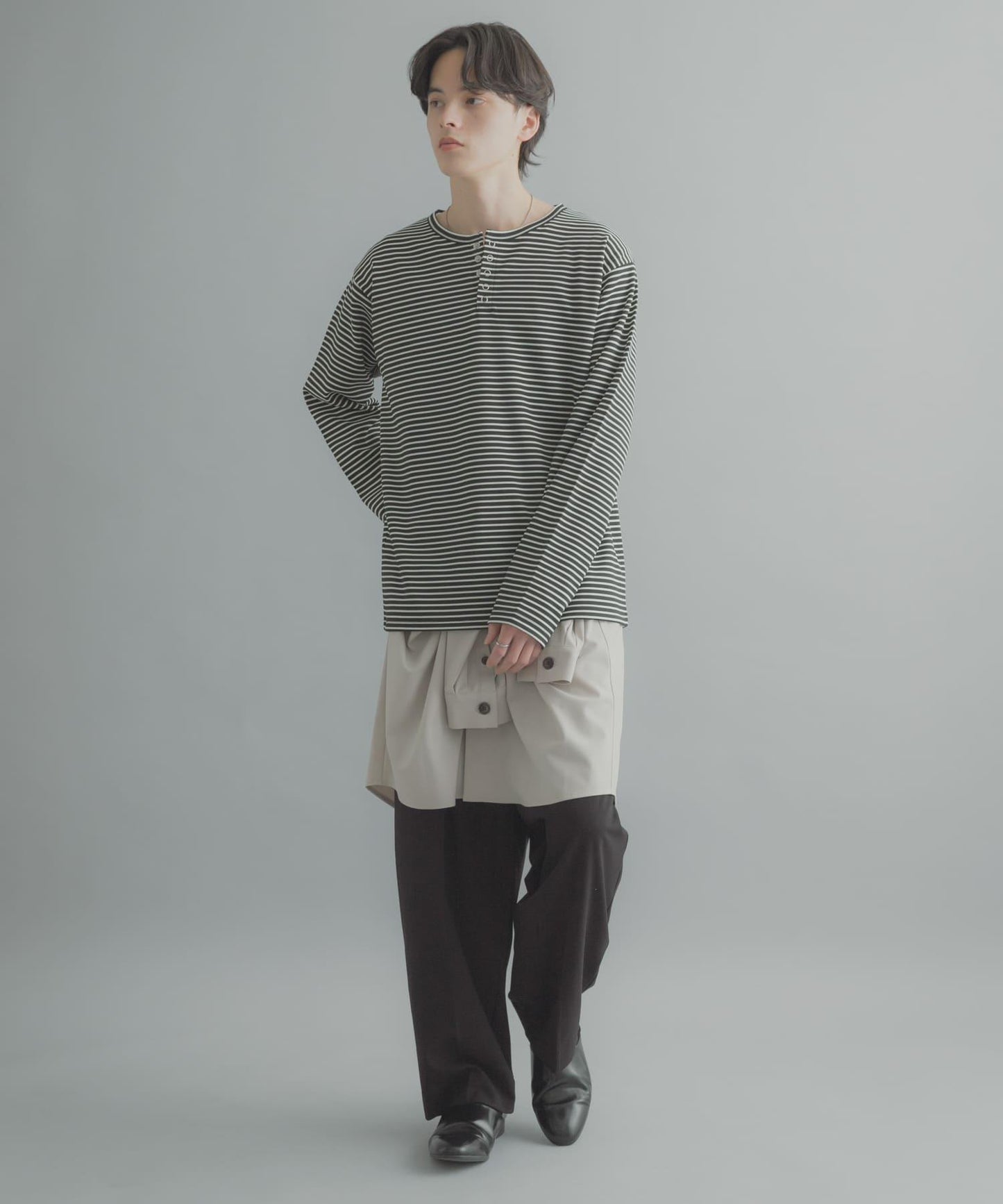 條紋亨利領長袖T恤