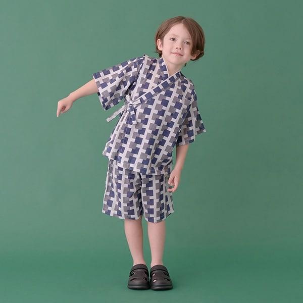 易穿著寬鬆版型甚平