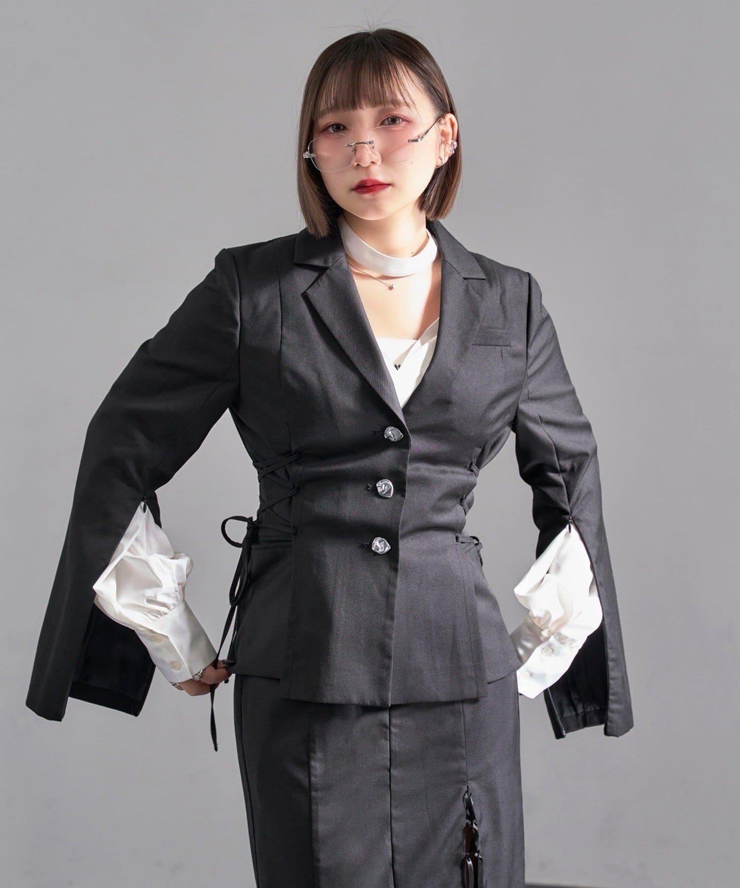 Mavie..7 側繫帶設計夾克