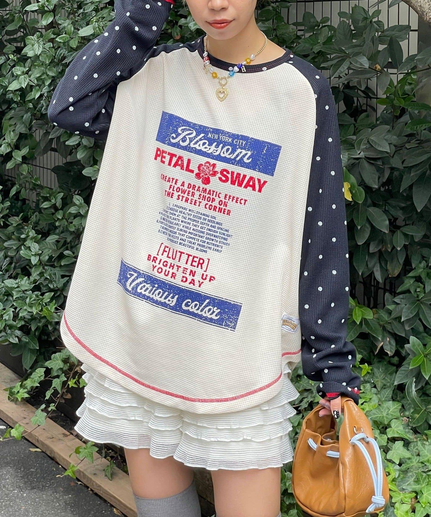 HELLO.SANFRANCISCO/ハローサンフランシスコ 印花華夫格插肩T恤