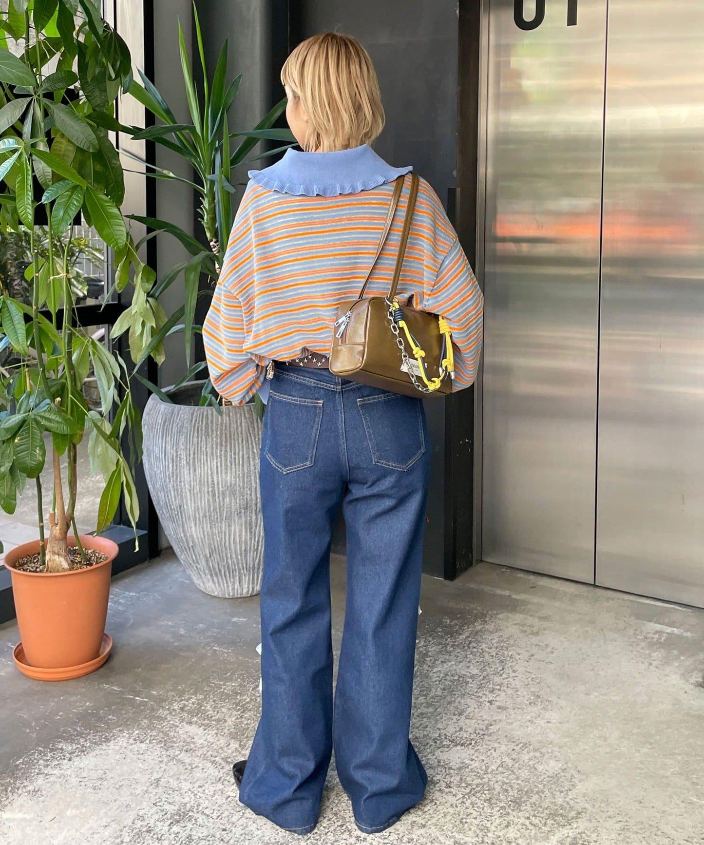 HELLO.SANFRANCISCO 大領條紋設計 POLO款 針織上衣