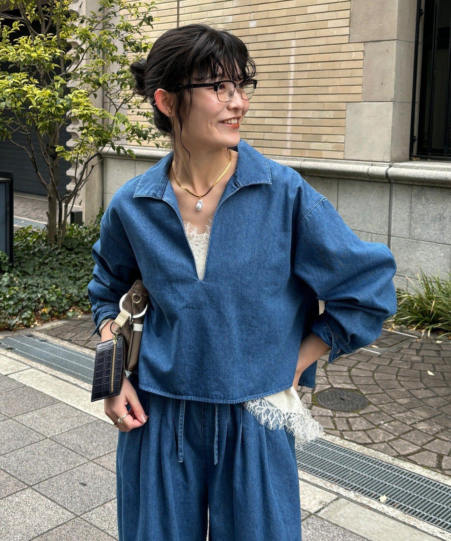 網紅OKOCHI企劃 開領牛仔襯衫