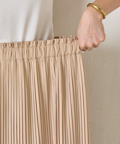 百褶半身裙