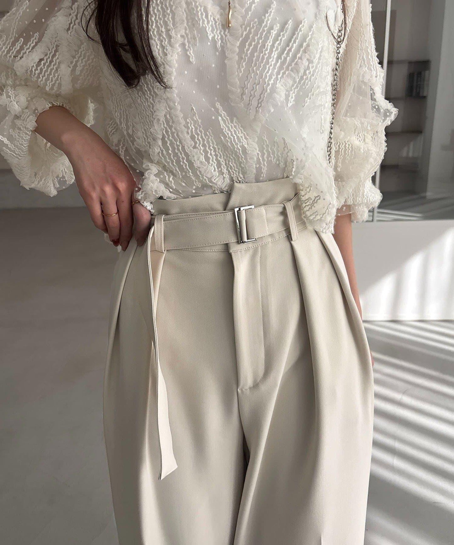 yuu企畫 不對稱腰部設計 褲子