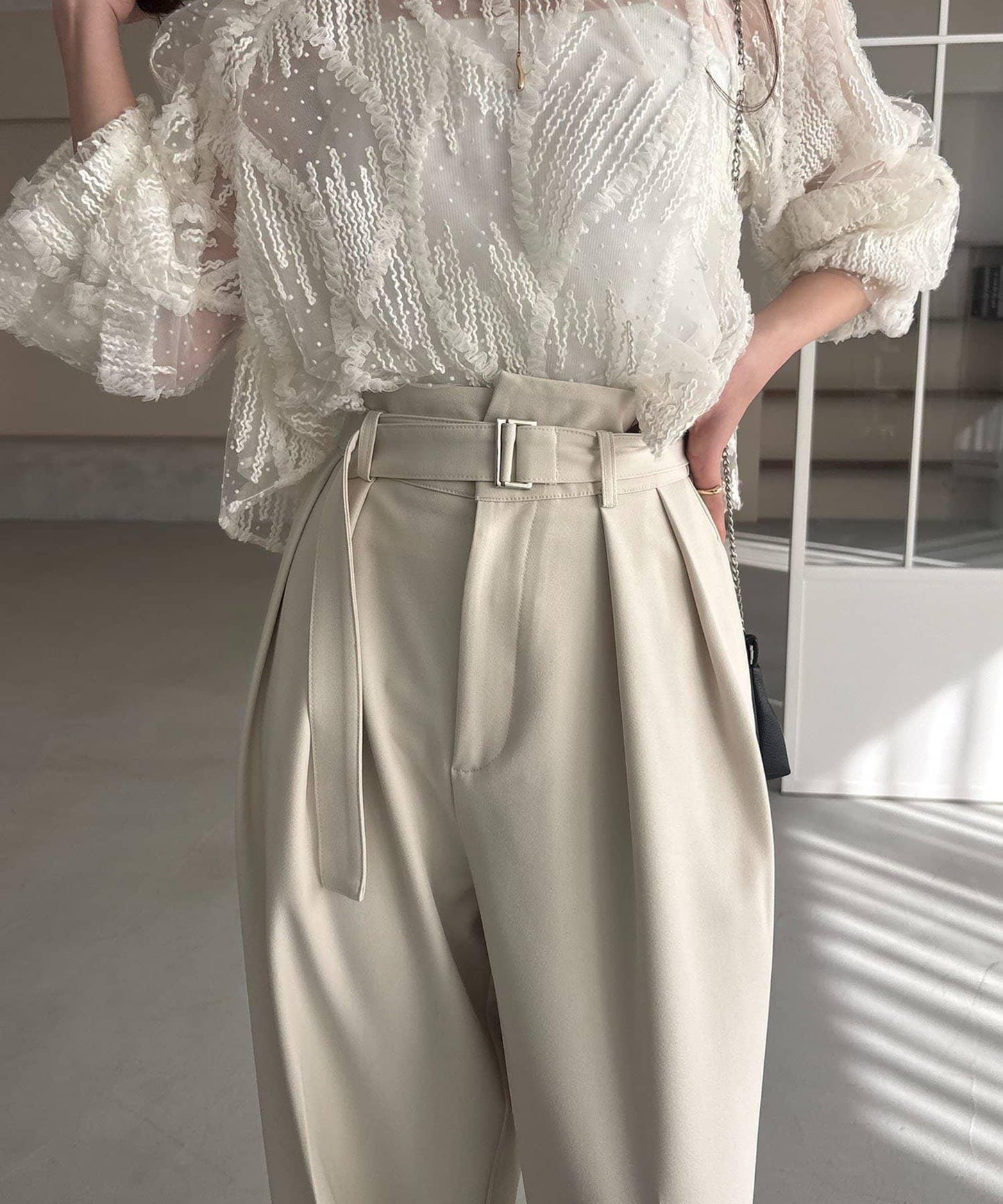 yuu企畫 不對稱腰部設計 褲子