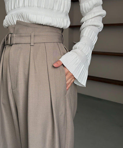 yuu企畫 不對稱腰部設計 褲子