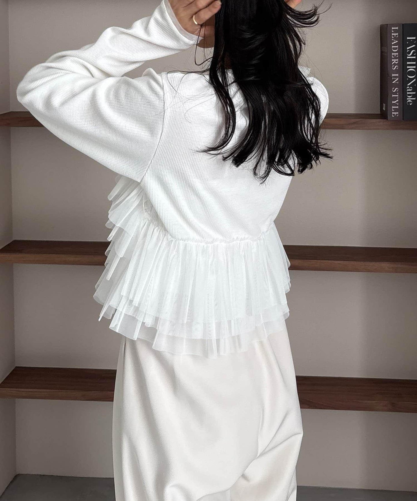 kon企畫 荷葉邊拼接長袖T恤