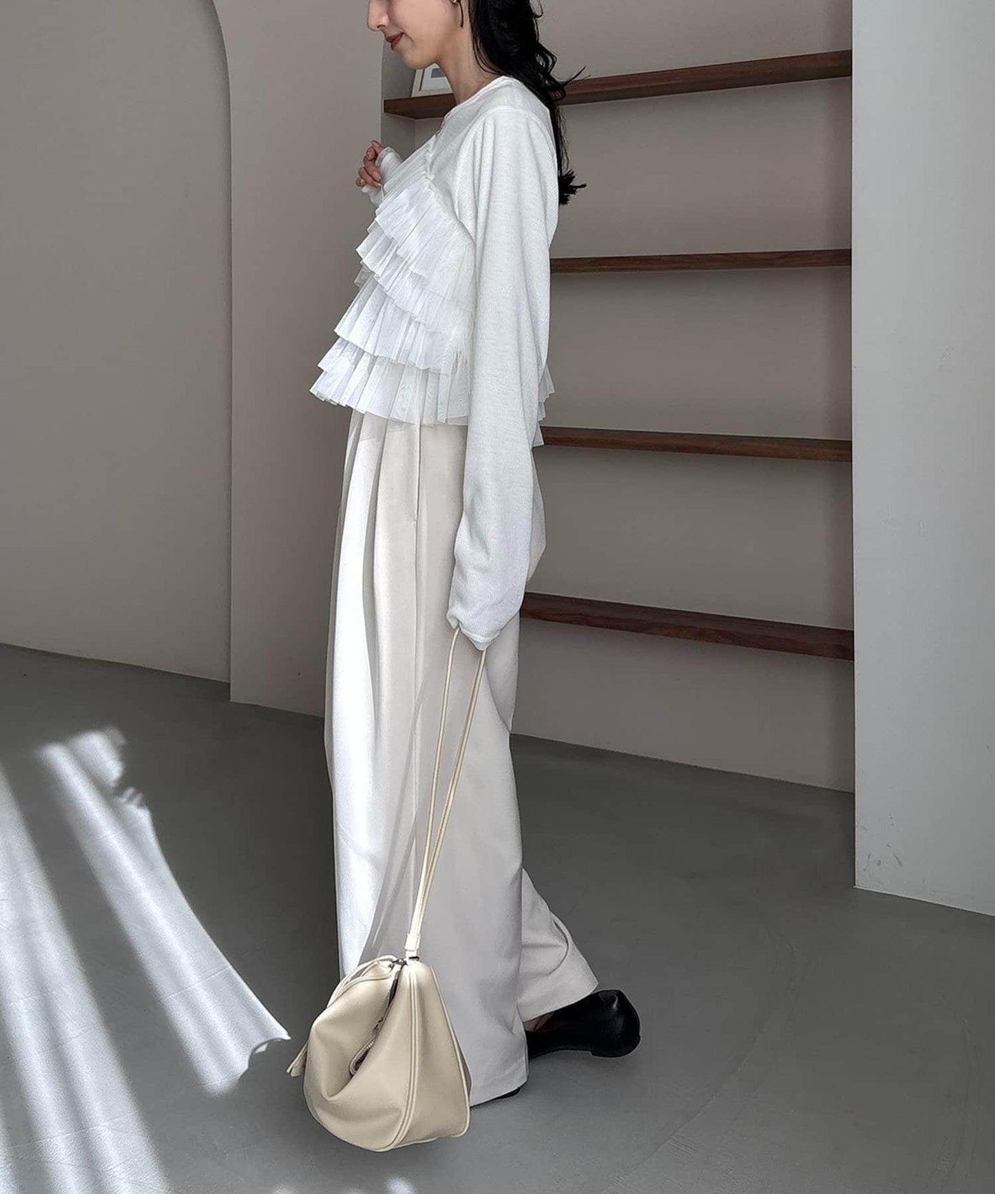 kon企畫 荷葉邊拼接長袖T恤