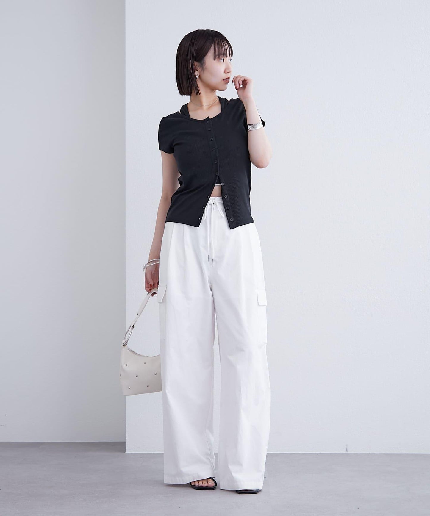 mystic 掛脖疊搭設計 法式袖 上衣