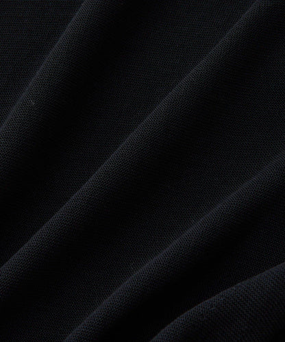 輕盈柔軟觸感 背部蓬鬆設計 輕質Gima針織 針織上衣