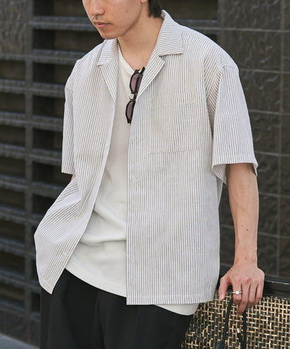 開領條紋襯衫