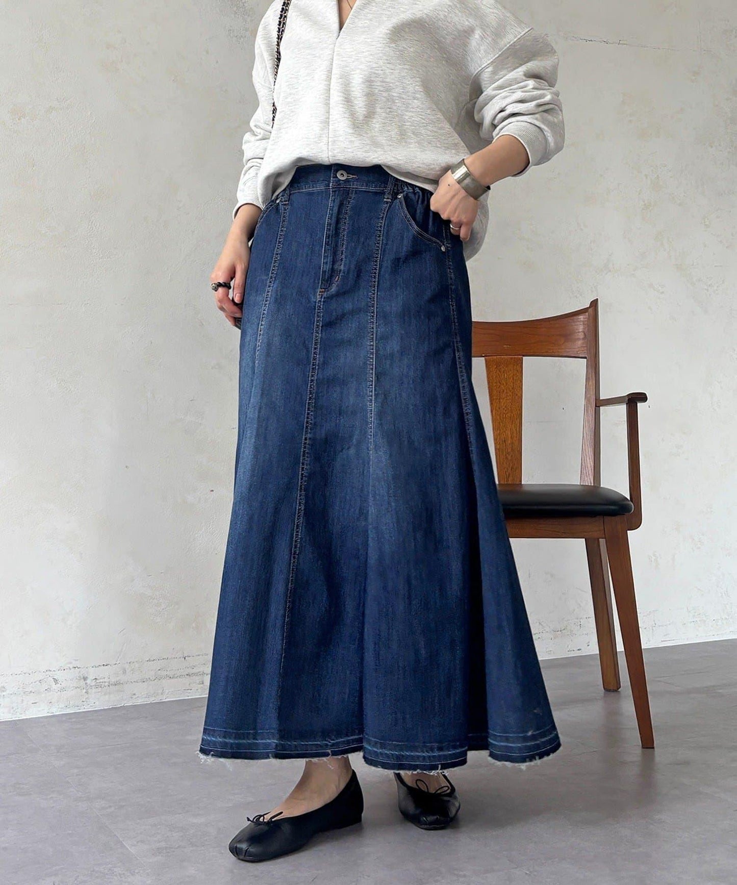 喇叭版型 彈力牛仔半身裙