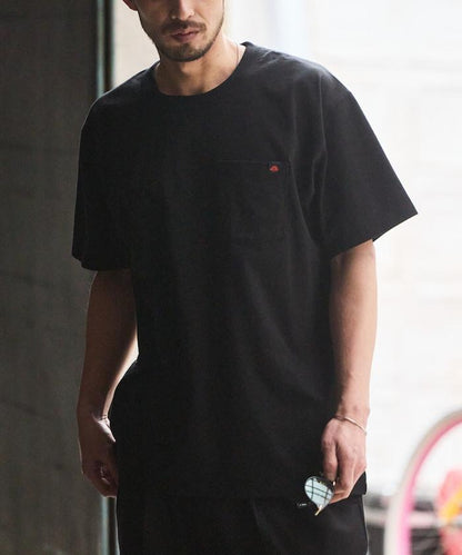 聯名款 2P 圓領 短袖 單點Logo 口袋Tee T恤 兩件套