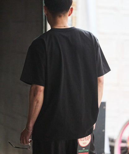 聯名款 2P 圓領 短袖 單點Logo 口袋Tee T恤 兩件套