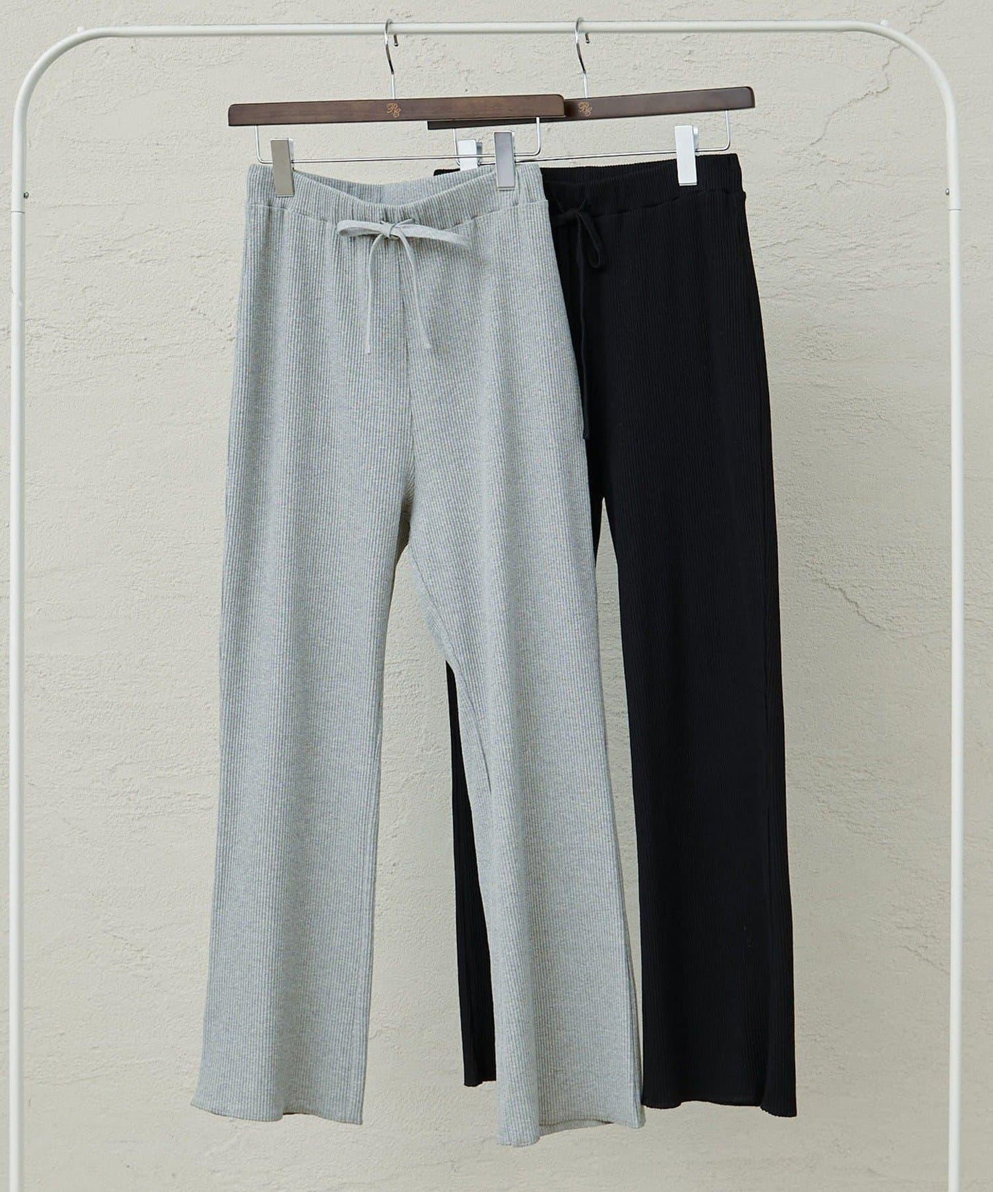 @noricorico102企畫 顯瘦效果 微喇 羅紋 褲子