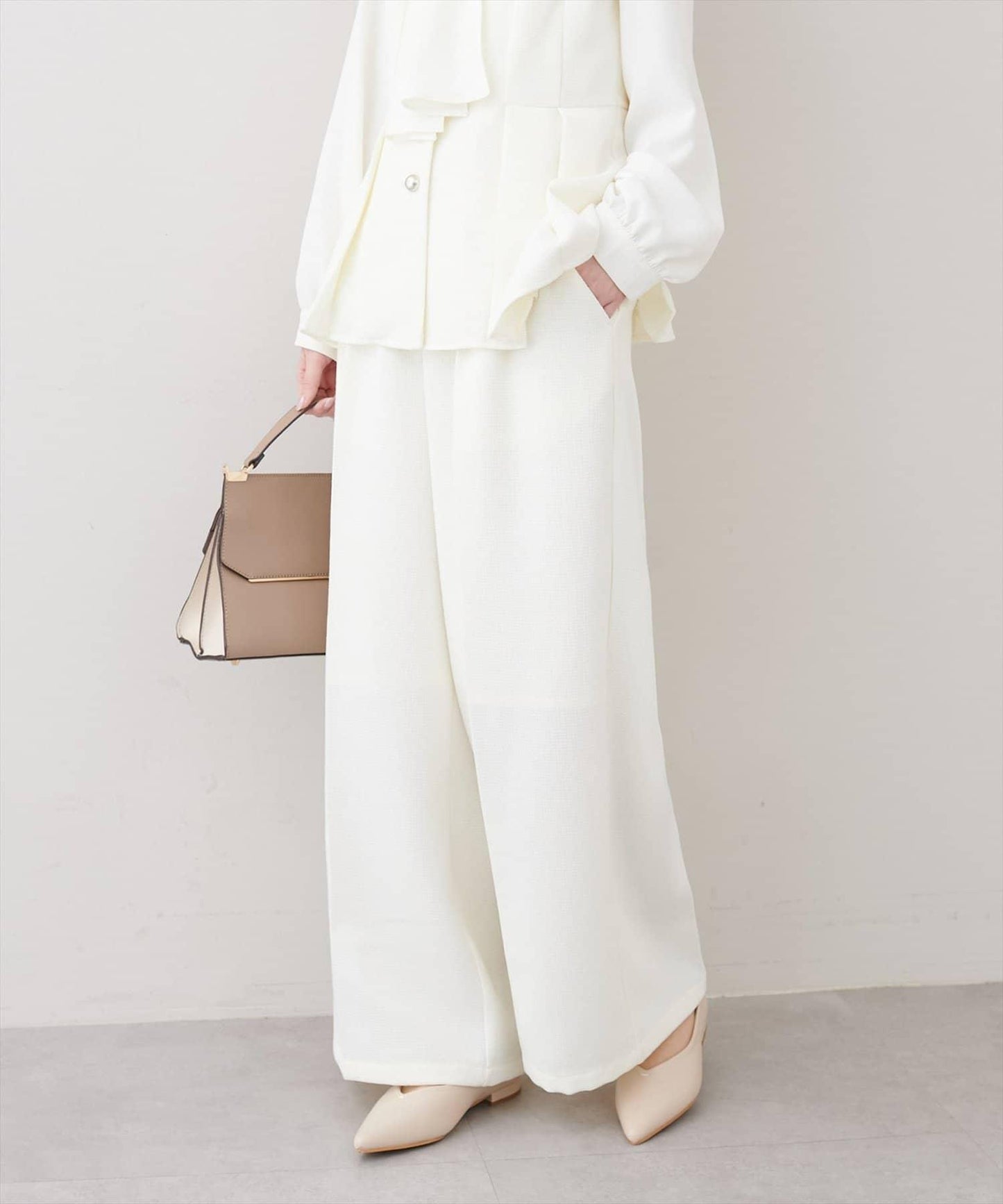 金扣褶襉闊腿褲