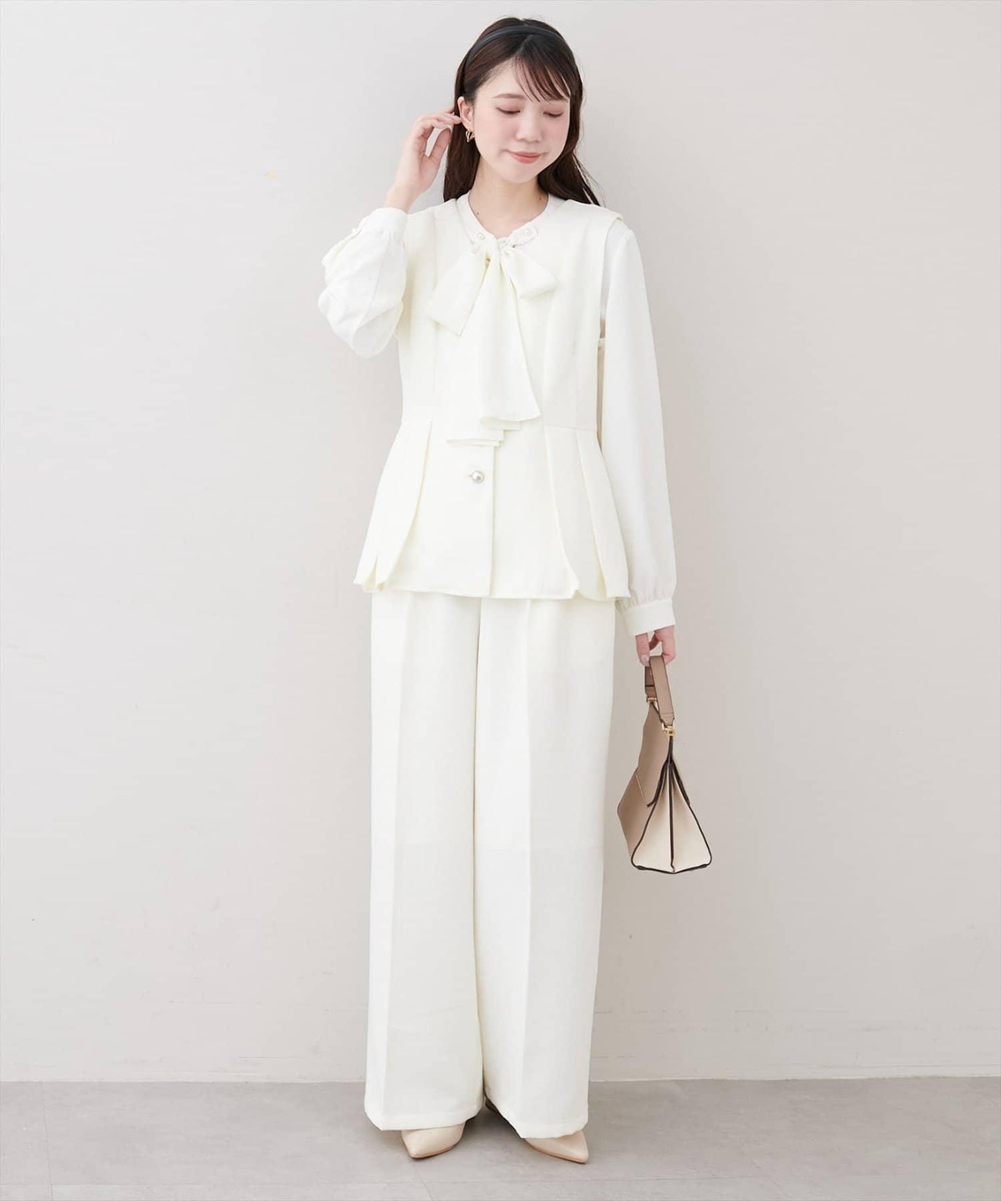 金扣褶襉闊腿褲