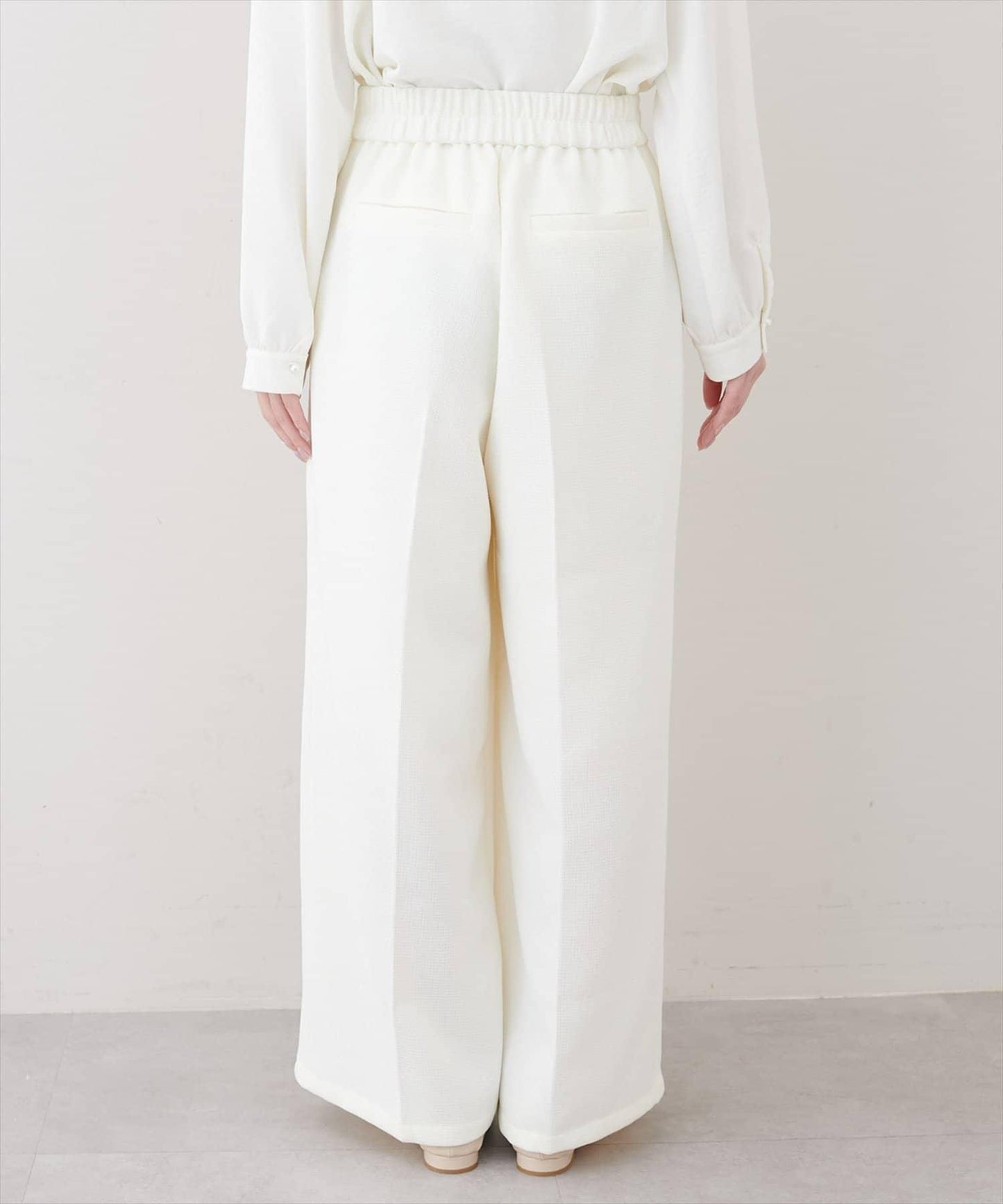 金扣褶襉闊腿褲