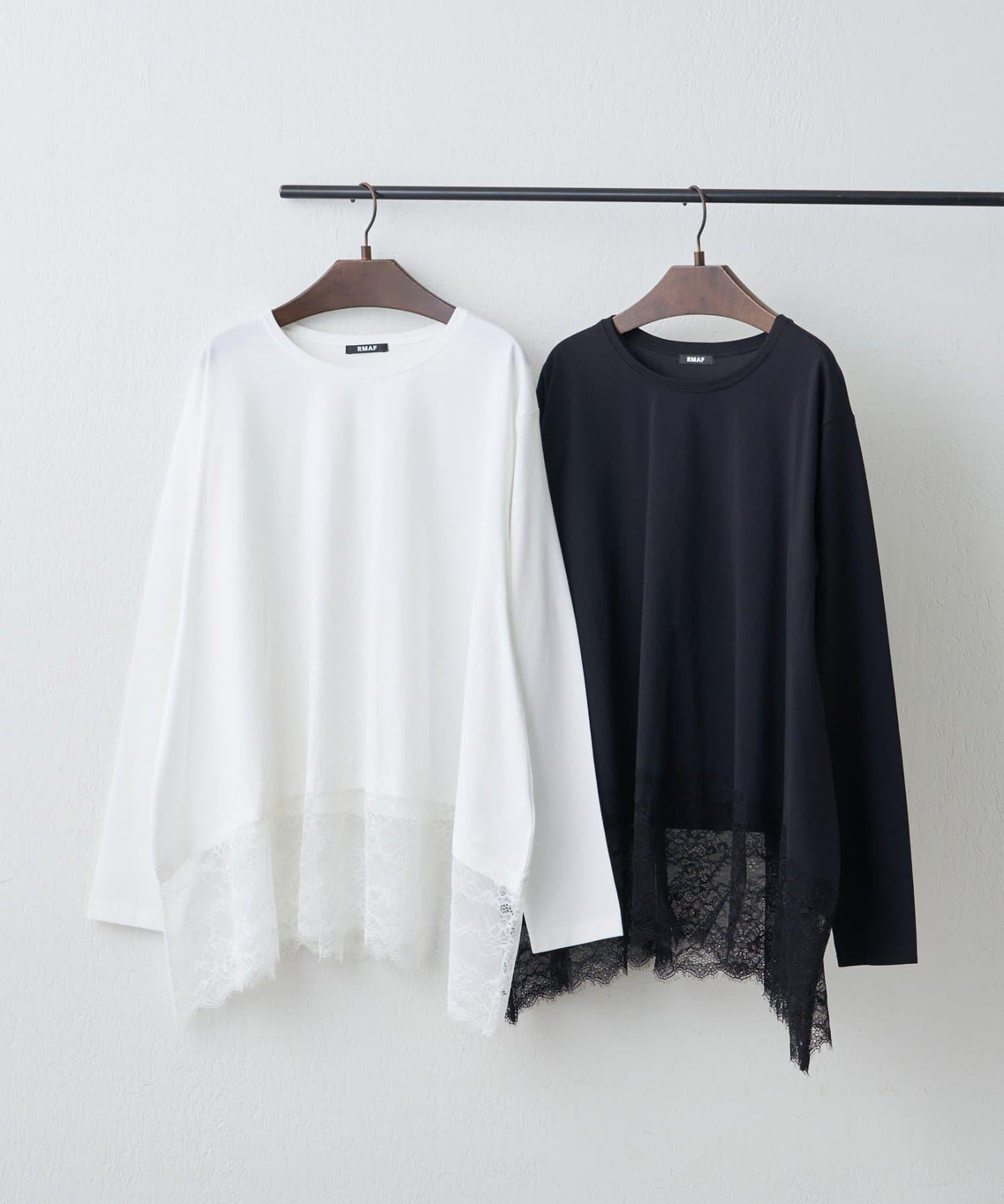 下襬蕾絲不對稱下襬T恤