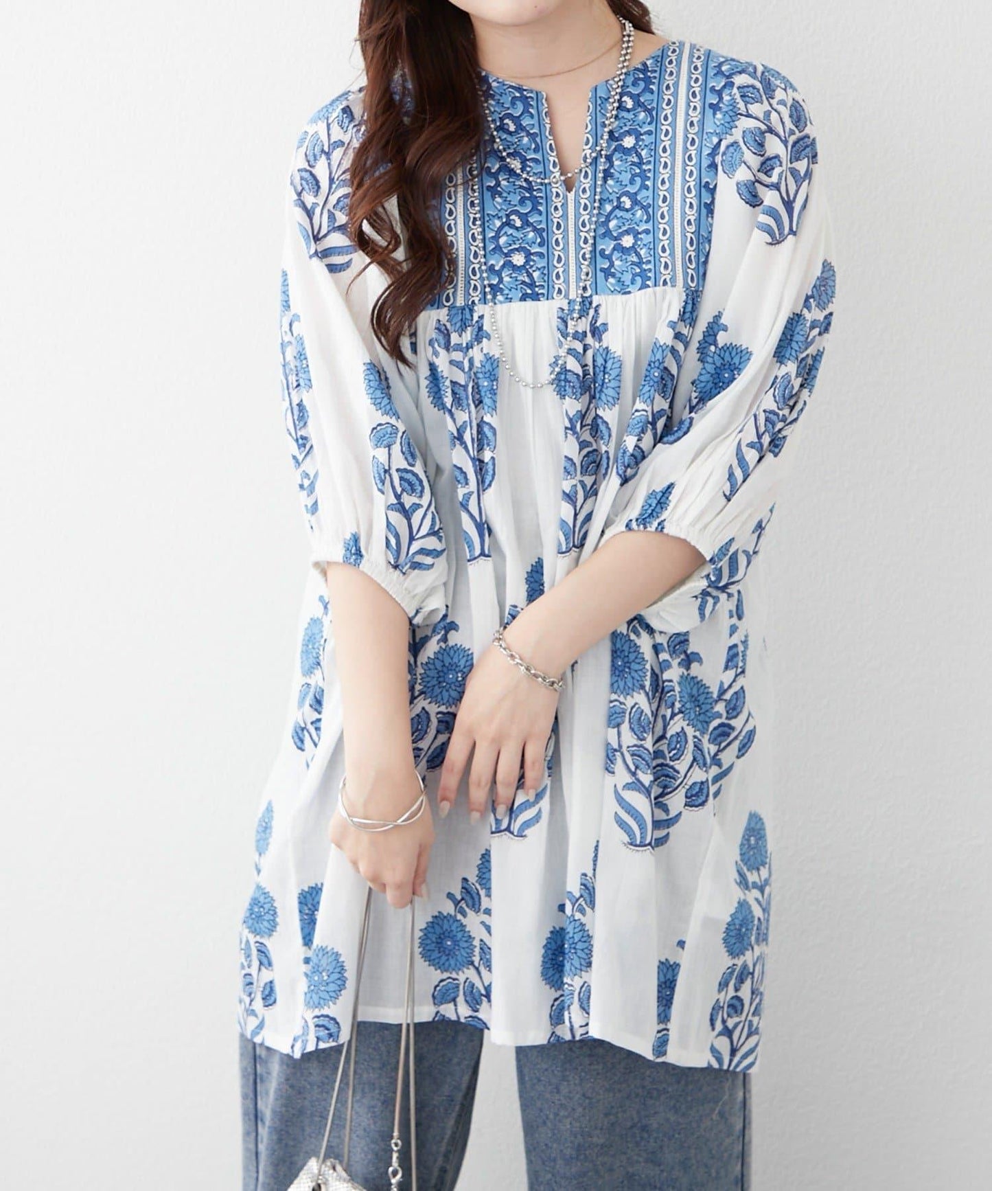 花卉圖案長款設計 襯衫上衣