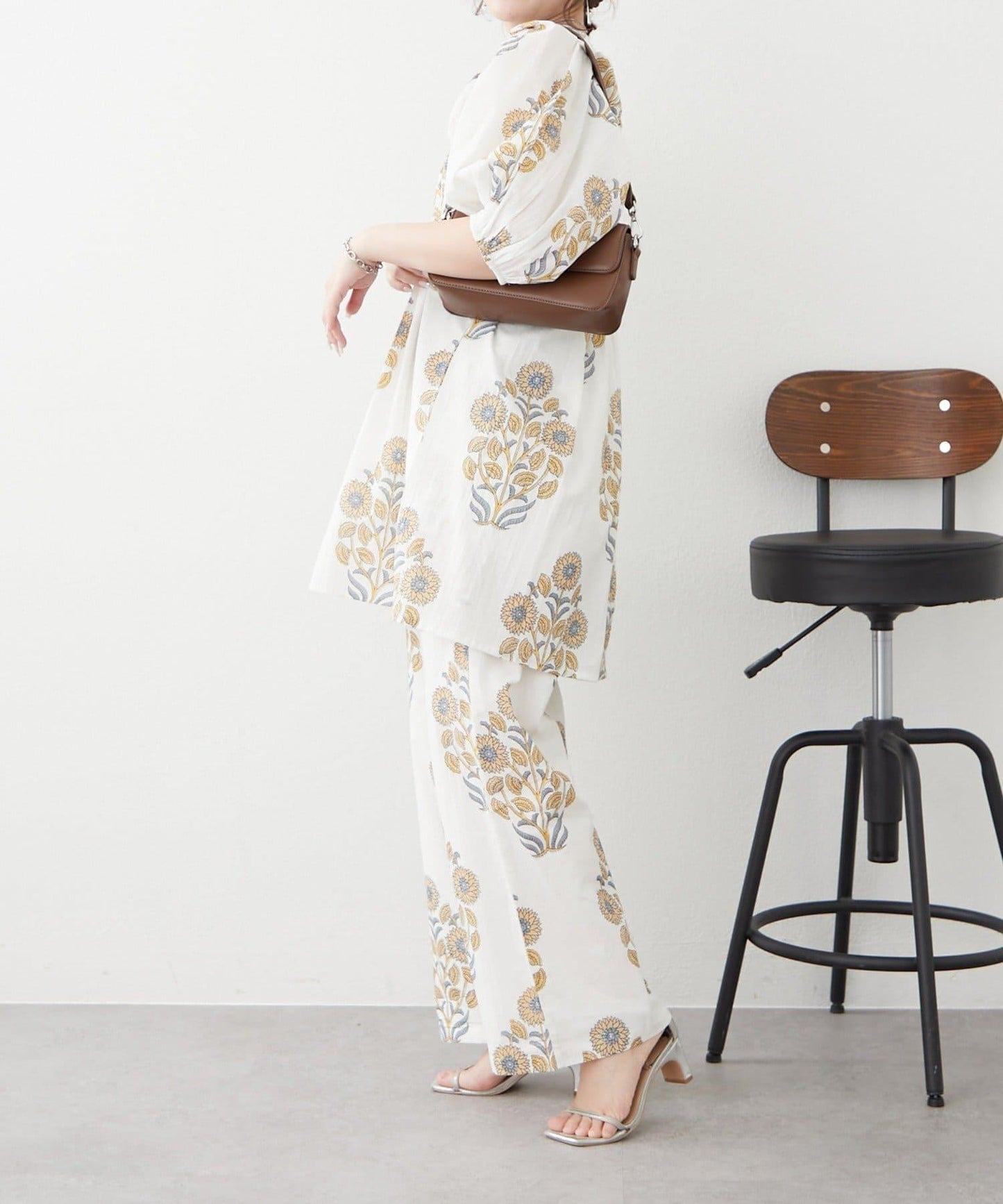 nane India Series 花卉圖案休閒長褲