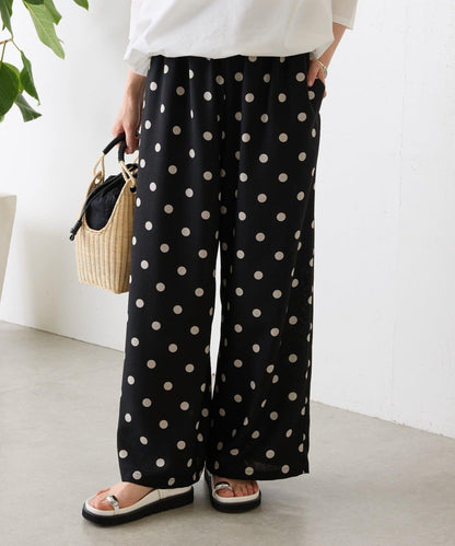 波點印花褲子