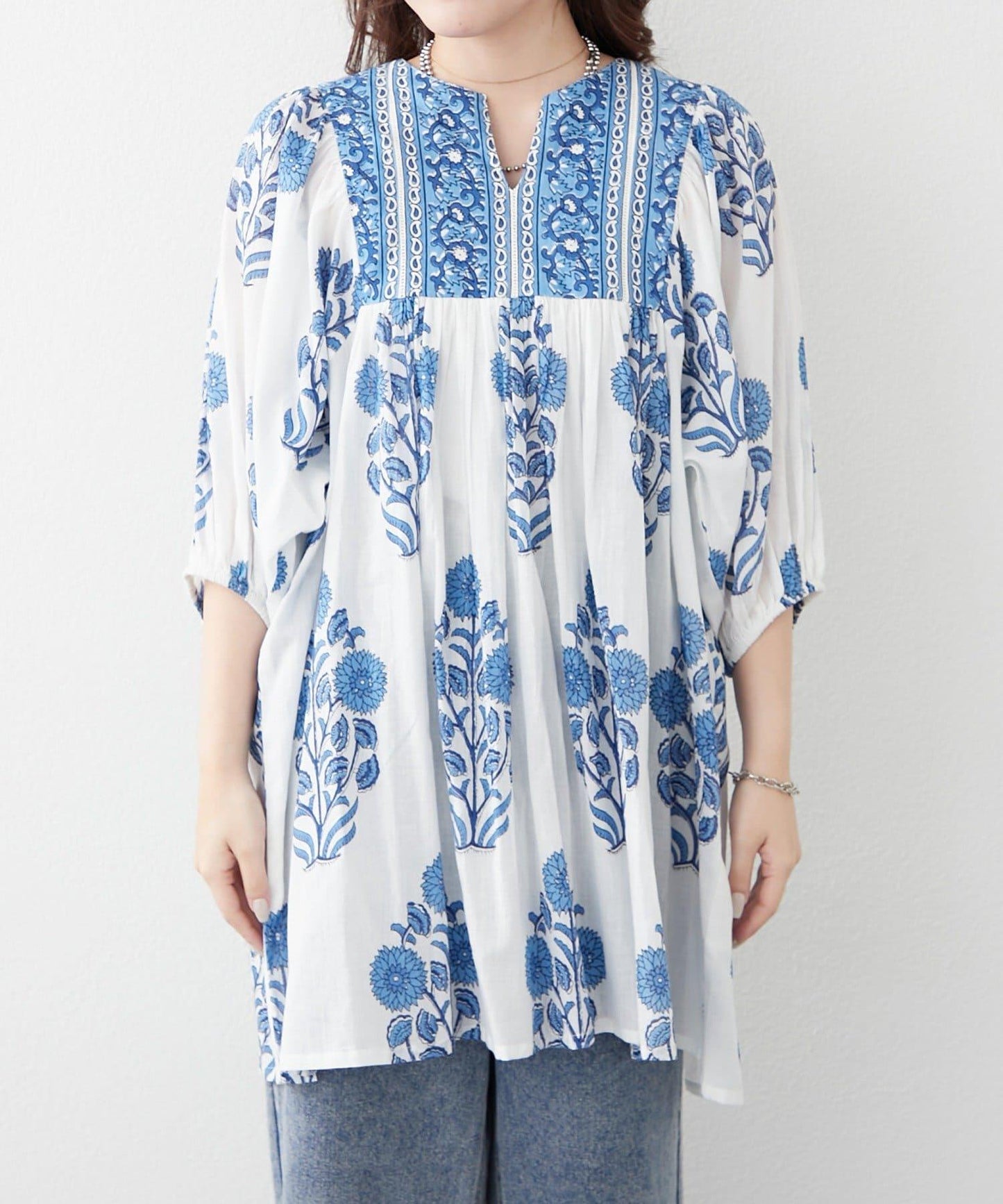 花卉圖案長款設計 襯衫上衣