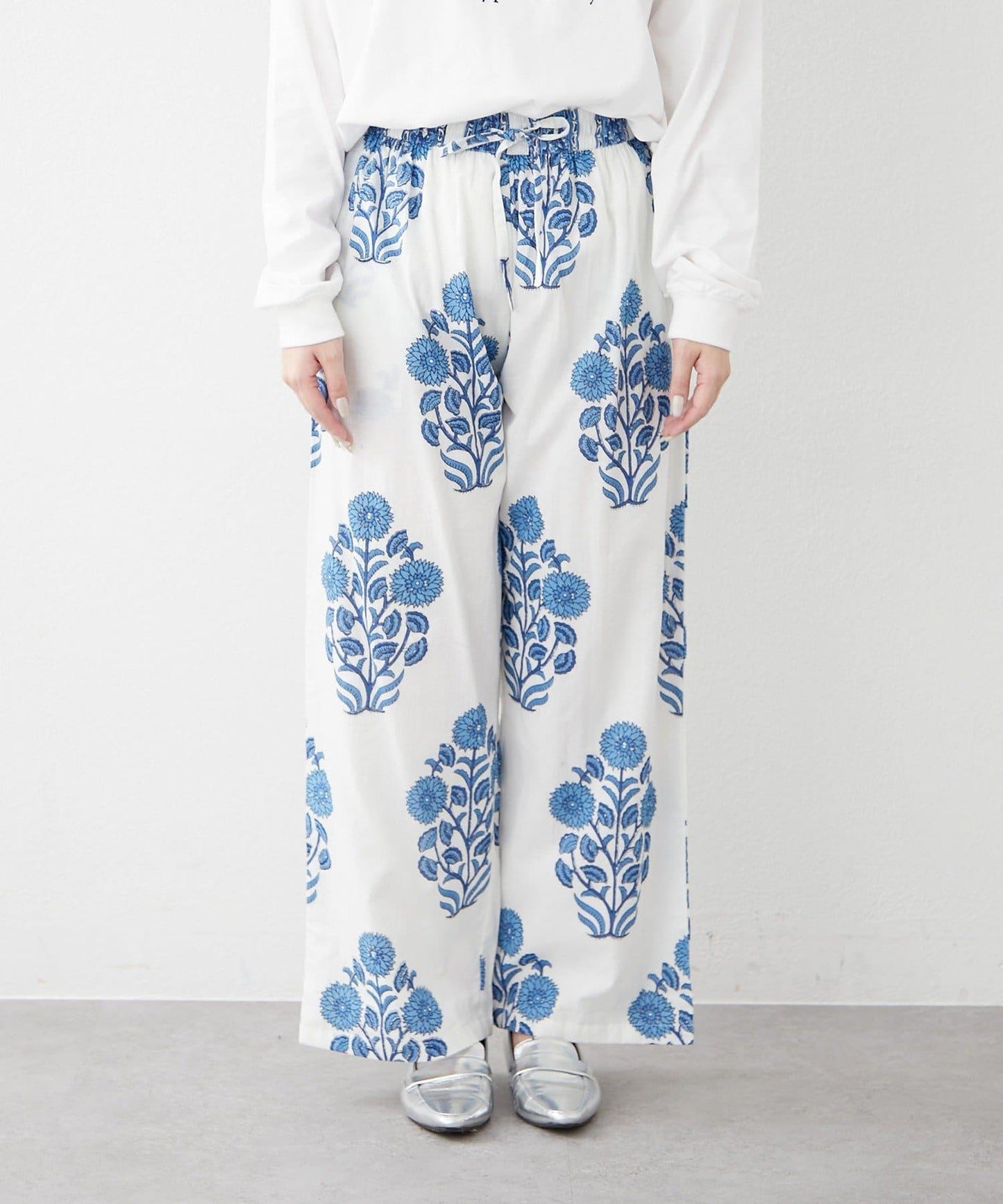 nane India Series 花卉圖案休閒長褲