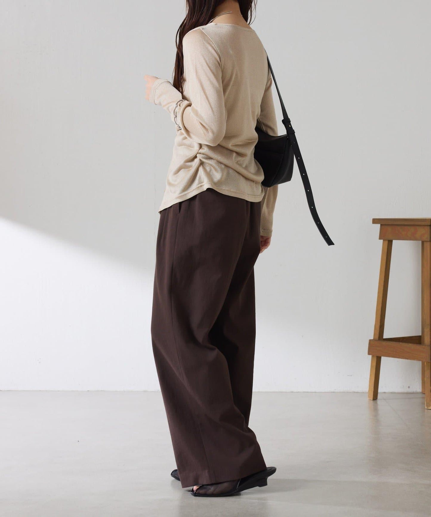 側褶皺設計 針織開衫