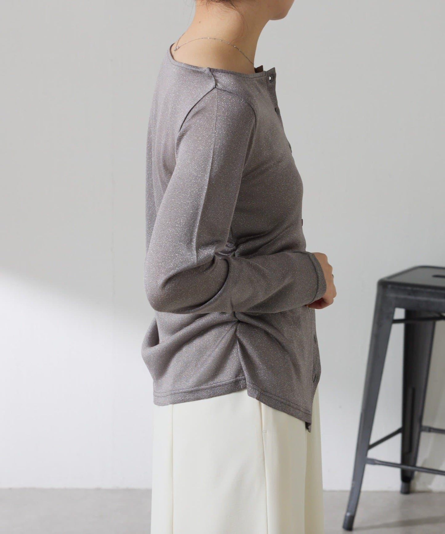 側褶皺設計 針織開衫