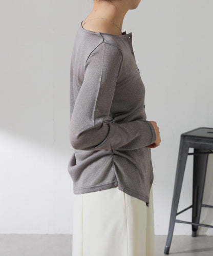 側褶皺設計 針織開衫