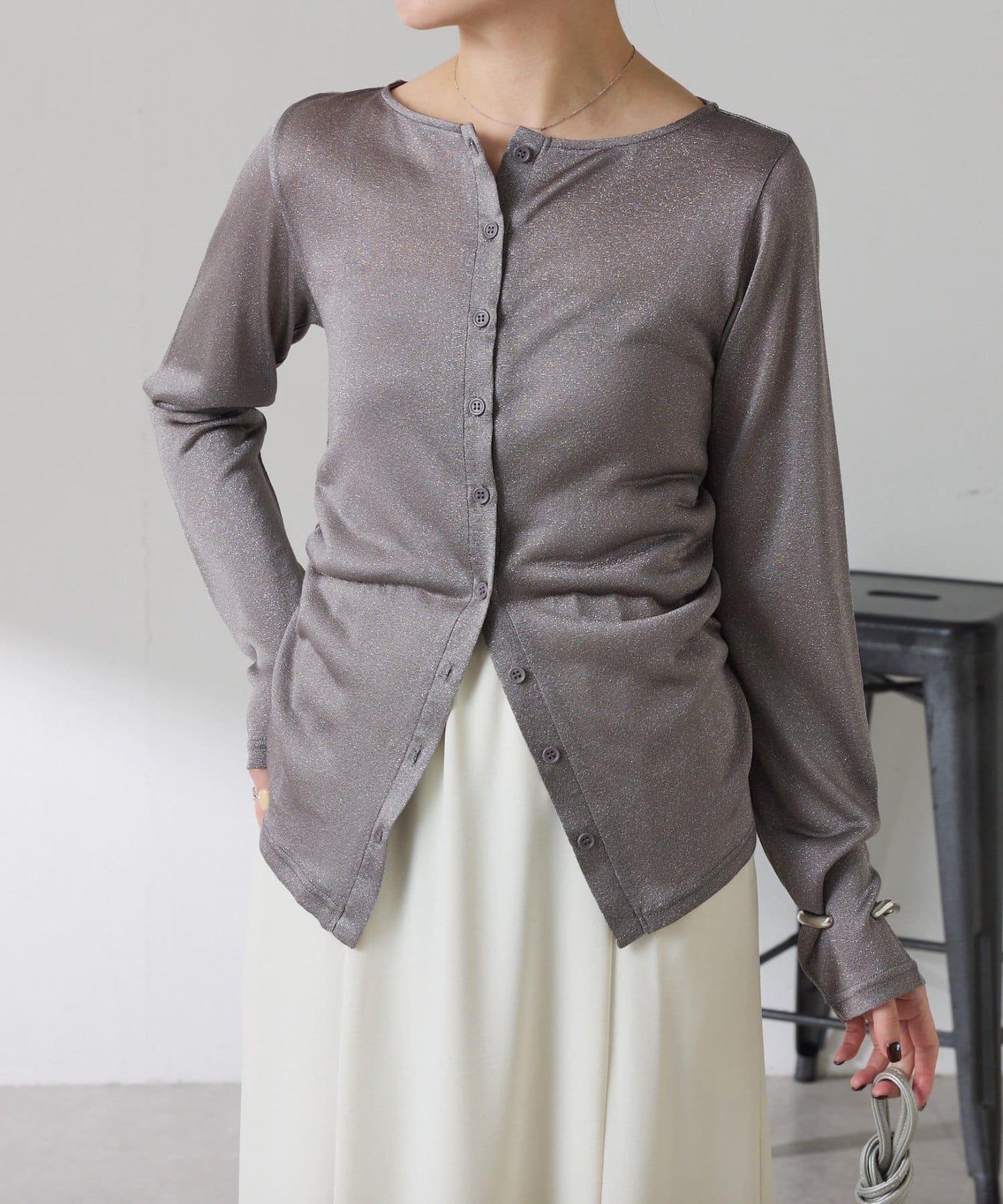 側褶皺設計 針織開衫