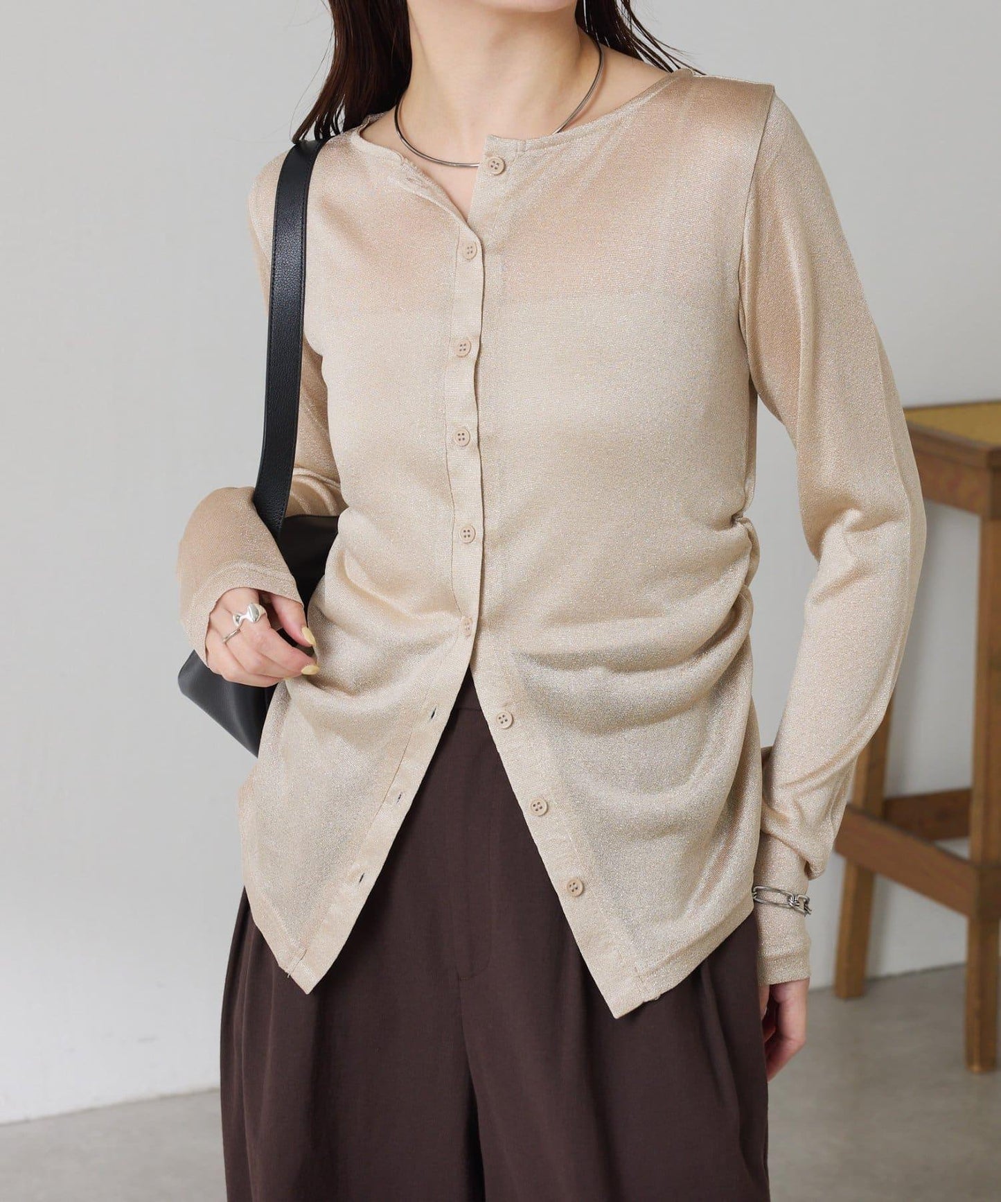 側褶皺設計 針織開衫