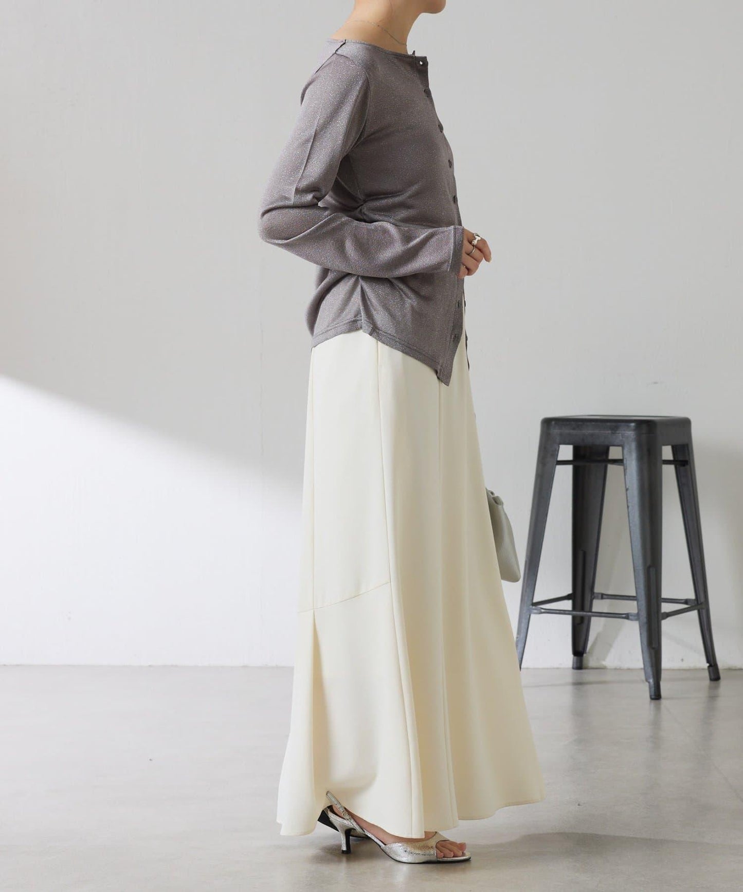 側褶皺設計 針織開衫