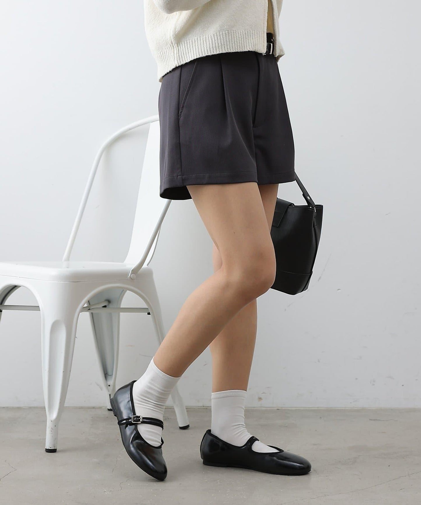 單褶設計 西裝面料 短款西裝短褲