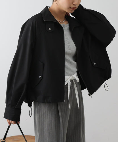 下襬抽繩拉鍊夾克