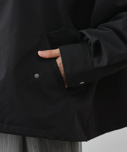 下襬抽繩拉鍊夾克