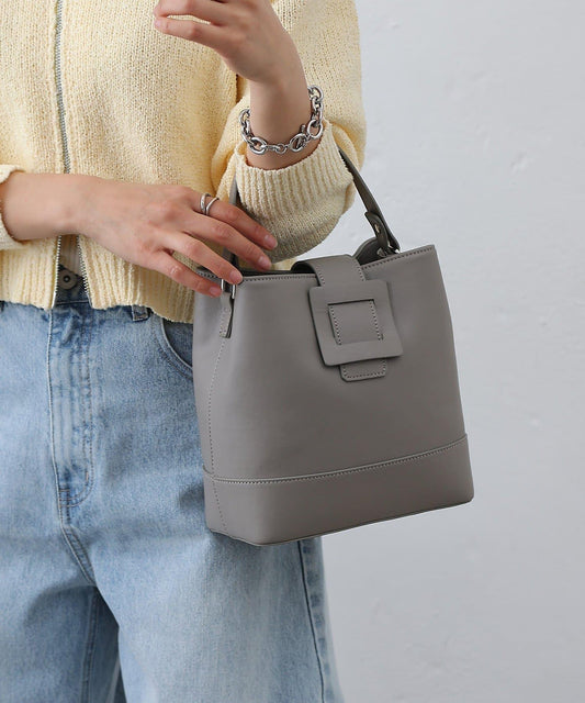 皮帶翻蓋設計水桶包