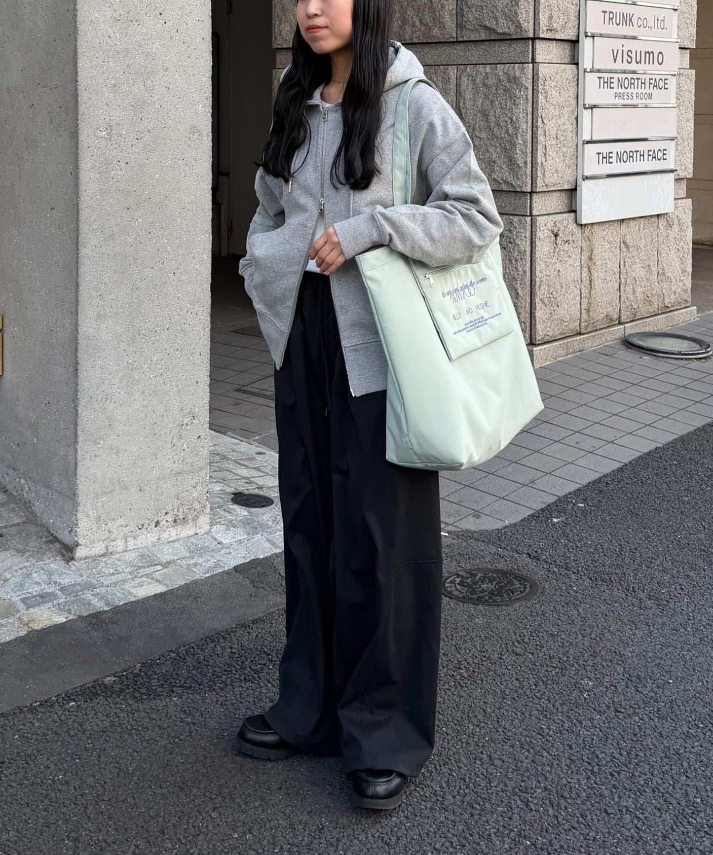 LEI企畫 防潑水外置口袋托特包